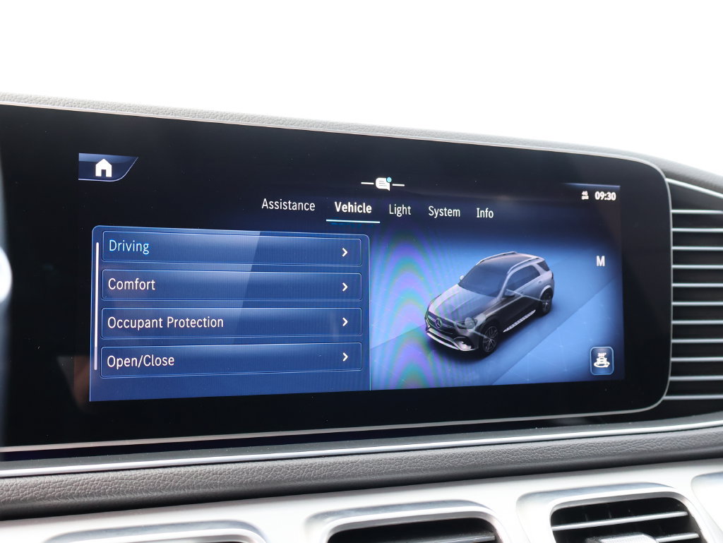 Used 2025 Mercedes-Benz GLE 350 4MATIC image 35