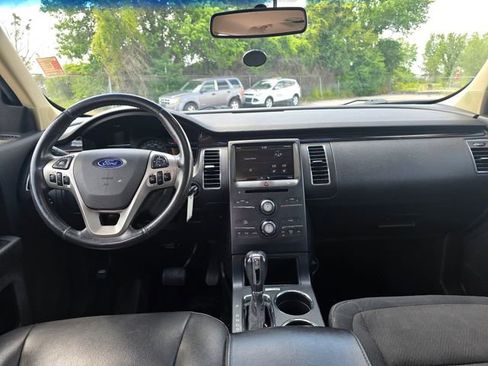 Used 2013 Ford Flex SEL AWD/4WD image 17