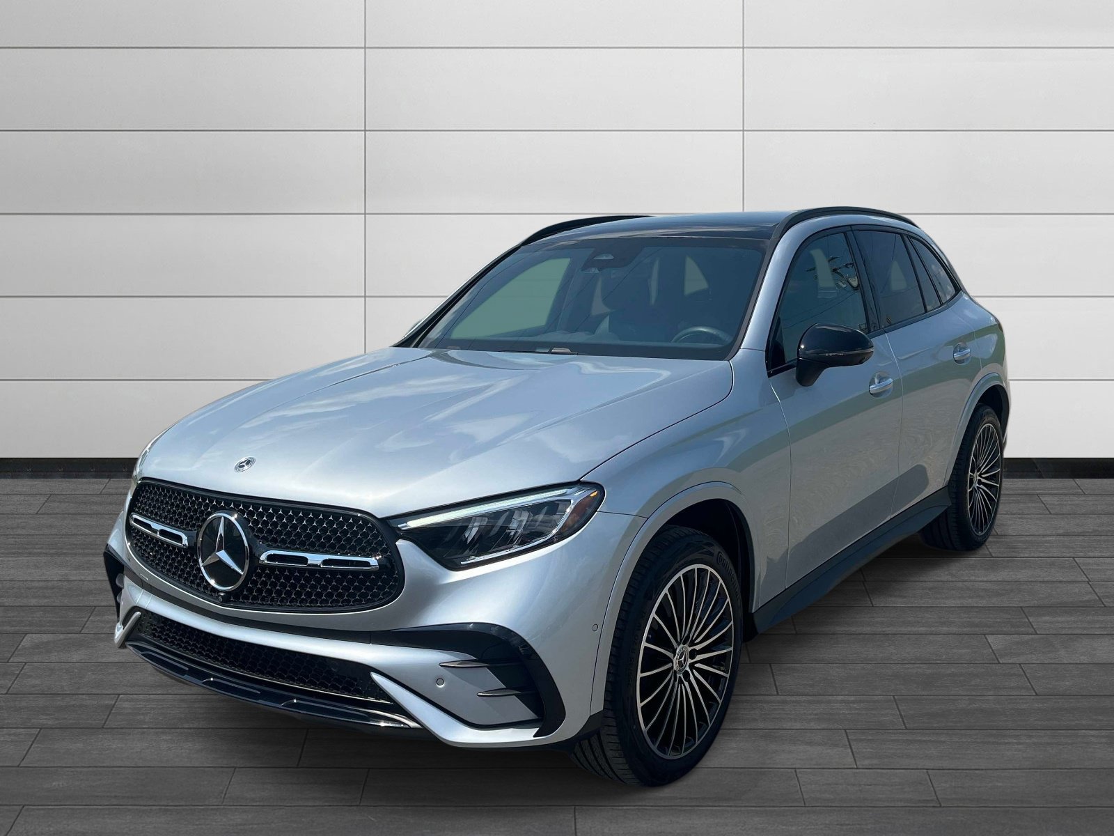 Used 2026 Mercedes-Benz GLC 300 4MATIC image 7