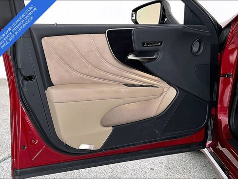 Used 2023 Lexus LS 500 AWD w/ Interior Upgrade Package image 22