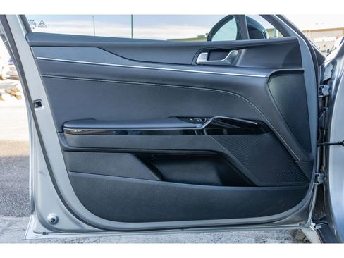 Used 2025 Kia K5 GT-Line image 17