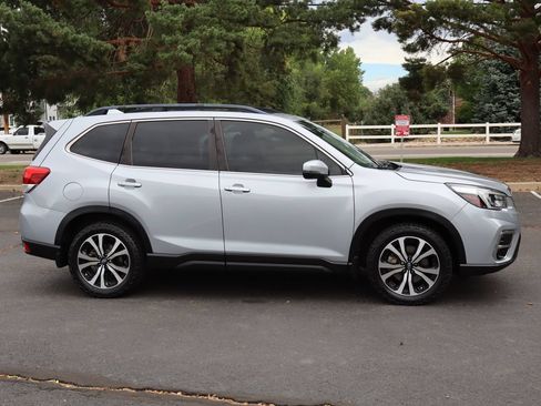 Used 2021 Subaru Forester Limited AWD/4WD image 3