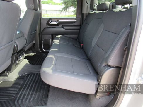 Used 2025 Chevrolet Silverado 3500 LT w/ Safety Package AWD/4WD image 16