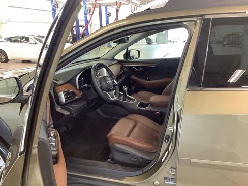 Certified 2023 Subaru Outback Touring XT AWD/4WD image 13