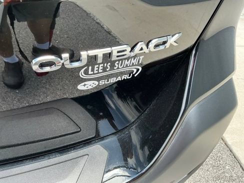 Certified 2024 Subaru Outback Limited AWD/4WD image 6