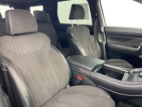 Used 2024 Hyundai Palisade Calligraphy image 5