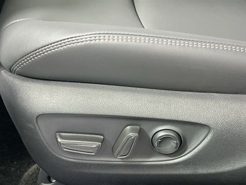 New 2025 Toyota RAV4 XLE Premium image 15