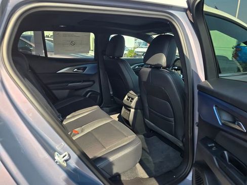 New 2025 Chevrolet Equinox EV LT image 14