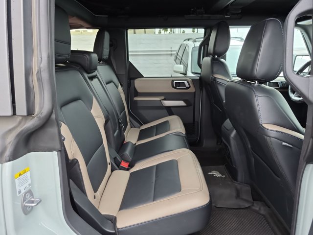 Used 2023 Ford Bronco Wildtrak AWD/4WD image 19