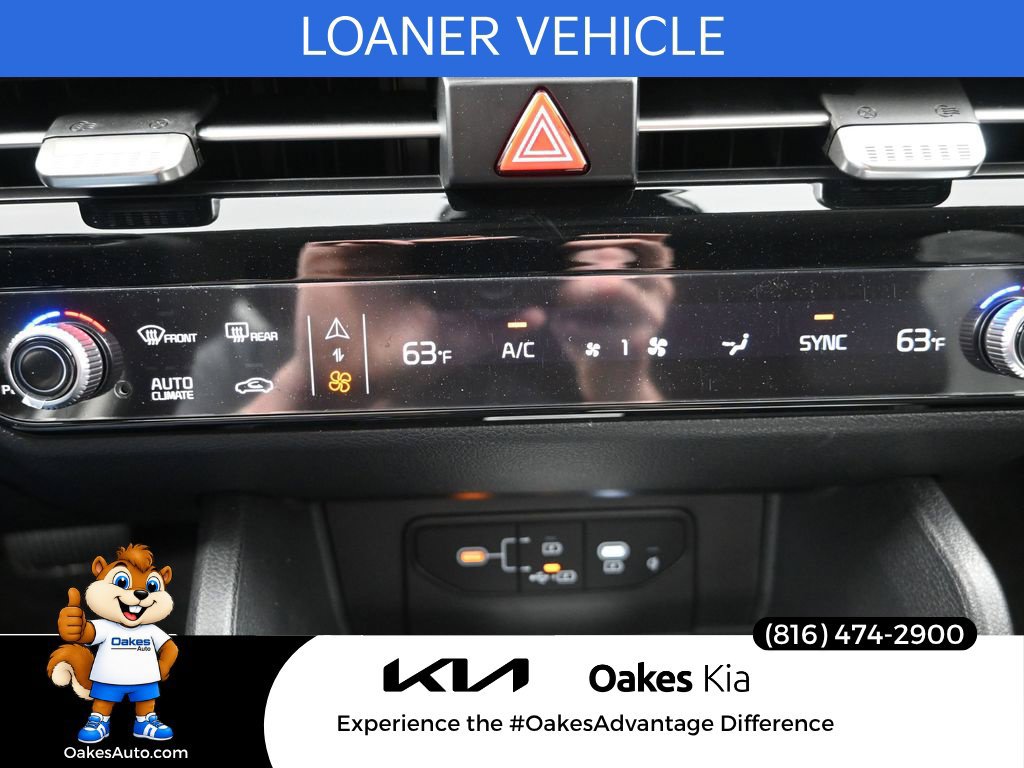 Certified 2026 Kia Sportage EX w/ EX Panorama Roof Package AWD/4WD image 19