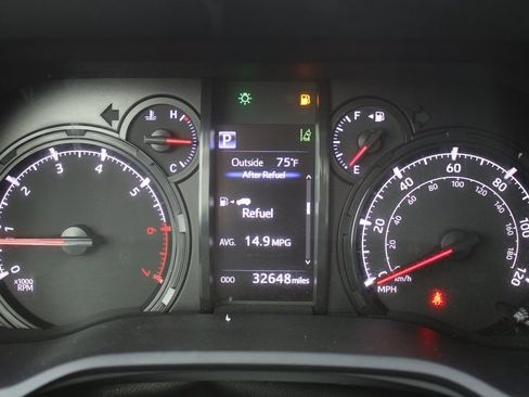 Used 2023 Toyota 4Runner SR5 Premium w/ Moonroof Package image 20