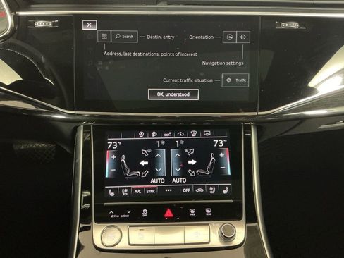 Used 2020 Audi Q8 Prestige image 12