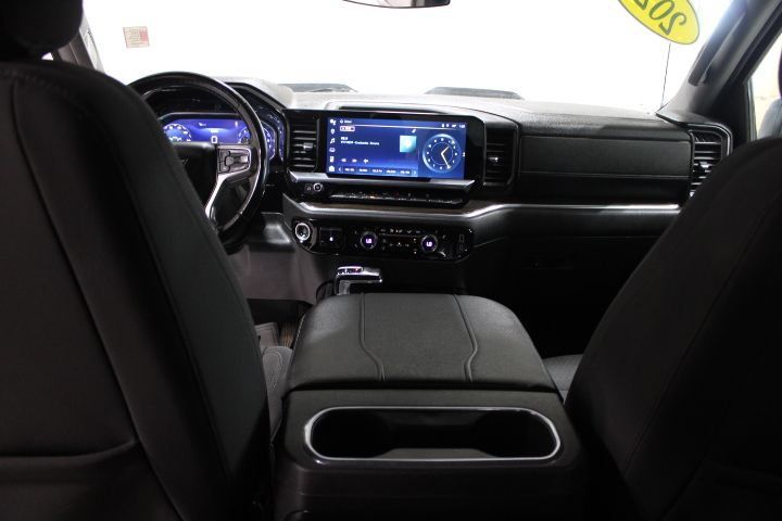 Used 2023 Chevrolet Silverado 1500 LT Trail Boss w/ Protection Package AWD/4WD image 31