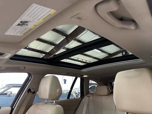 Used 2015 BMW 328d xDrive Wagon image 31