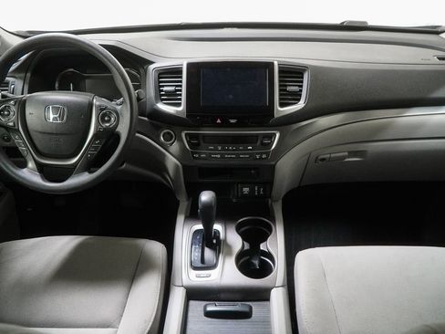 Used 2018 Honda Pilot EX image 27