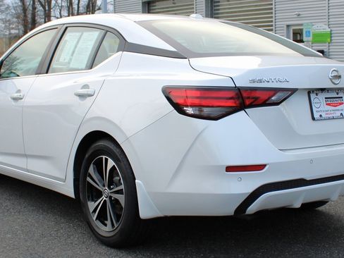 Certified 2021 Nissan Sentra SV image 7