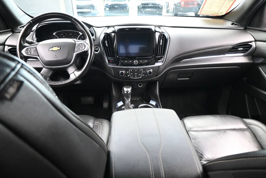 Used 2022 Chevrolet Traverse LT AWD/4WD image 42