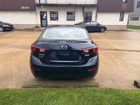 Used 2016 MAZDA MAZDA3 i Sport FWD image 6