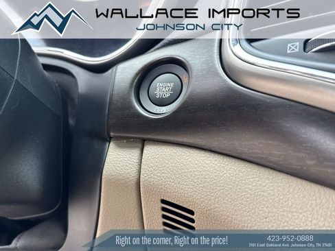 Used 2017 Jeep Grand Cherokee Laredo w/ Quick Order Package 23E AWD/4WD image 21