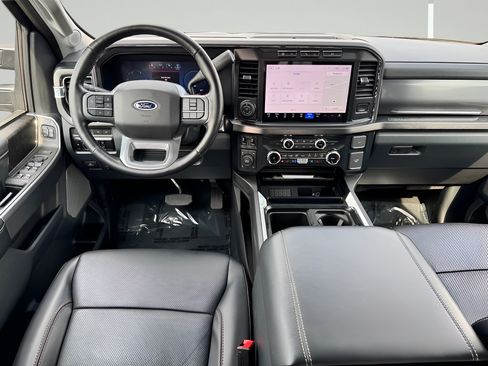 Used 2023 Ford F350 Lariat w/ Lariat Ultimate Package AWD/4WD image 5