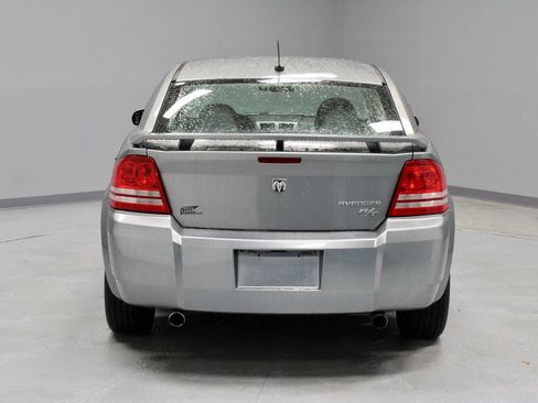 Used 2009 Dodge Avenger R/T FWD image 9