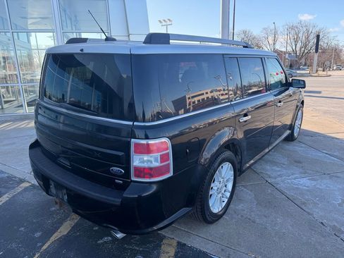 Used 2016 Ford Flex SEL image 5