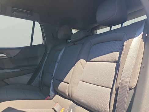 New 2026 Chevrolet Equinox LT w/ Midnight Edition image 8