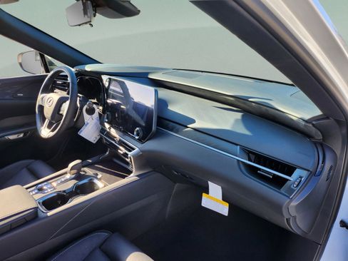 New 2026 Lexus RX 450h AWD image 24