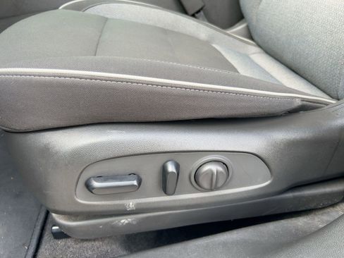 Certified 2023 Chevrolet TrailBlazer LT w/ Convenience Package image 13