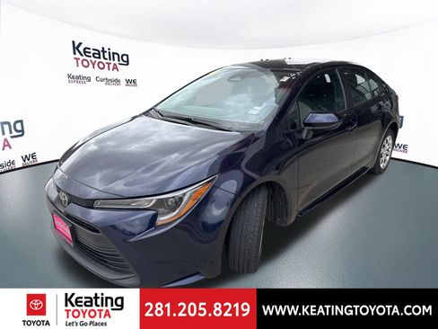 Used 2024 Toyota Corolla LE image 3