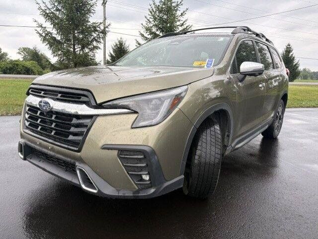 Used 2023 Subaru Ascent Touring AWD/4WD image 7