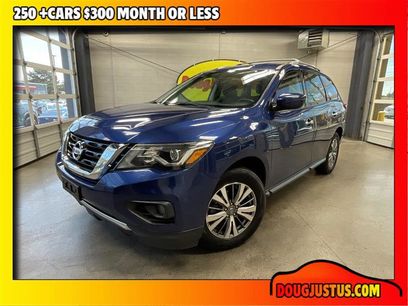 Used 2020 Nissan Pathfinder SV