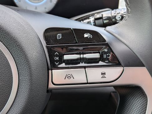 Certified 2025 Hyundai Elantra SEL FWD image 26