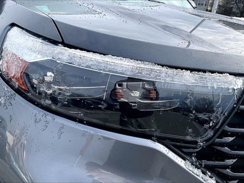 Used 2022 Ford Explorer ST-Line image 27