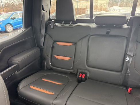 Used 2022 GMC Sierra 1500 AT4 w/ AT4 Premium Package image 14