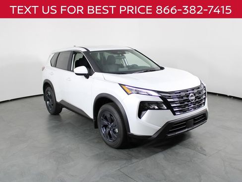 New 2026 Nissan Rogue SV FWD image 11