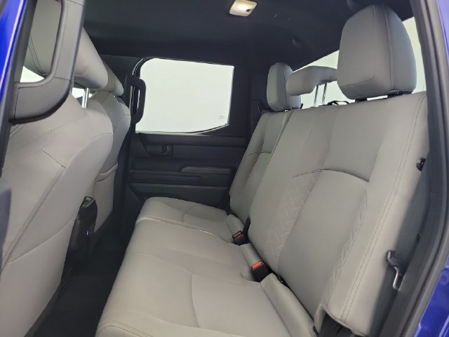 Used 2025 Toyota Tacoma SR5 AWD/4WD image 11