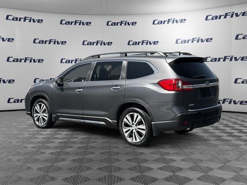 Used 2019 Subaru Ascent Touring AWD/4WD image 3