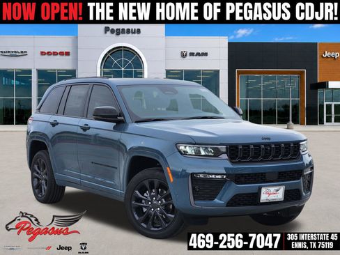 New 2026 Jeep Grand Cherokee Limited AWD/4WD image 1