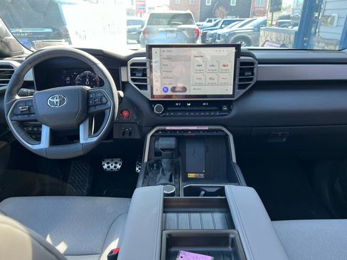 Used 2025 Toyota Tundra Limited w/ TRD Off-Road Package image 10