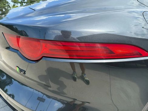 Used 2015 Jaguar F-TYPE R image 53