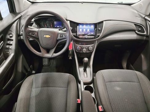 Certified 2020 Chevrolet Trax LS w/ Tint and Cruise Package image 6