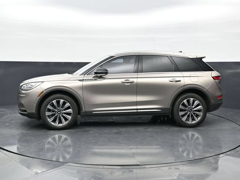 Used 2021 Lincoln Corsair Reserve w/ Equipment Group 201A AWD/4WD image 4