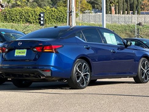 Used 2023 Nissan Altima 2.5 SR image 5