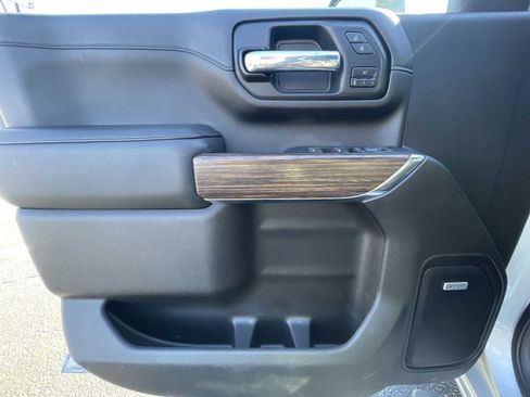 Certified 2022 Chevrolet Silverado 3500 High Country image 22