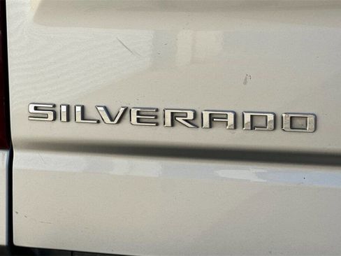 Used 2019 Chevrolet Silverado 1500 LT Trail Boss image 22