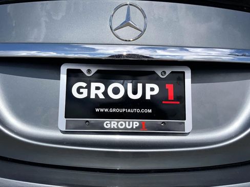 Used 2018 Mercedes-Benz C 300 Sedan w/ Premium Package image 10