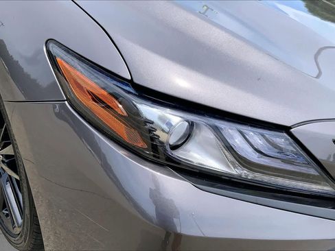 Used 2023 Toyota Camry XSE FWD image 27