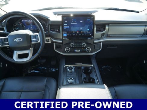 Certified 2024 Ford Expedition XLT image 19