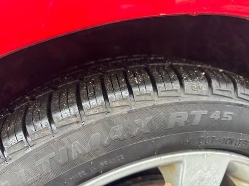 Used 2012 Hyundai Accent SE image 19